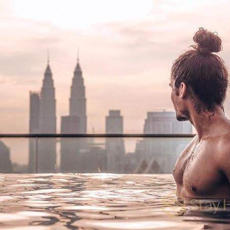 Regalia Residence The Sky Pool Suite クアラルンプール エクステリア 写真